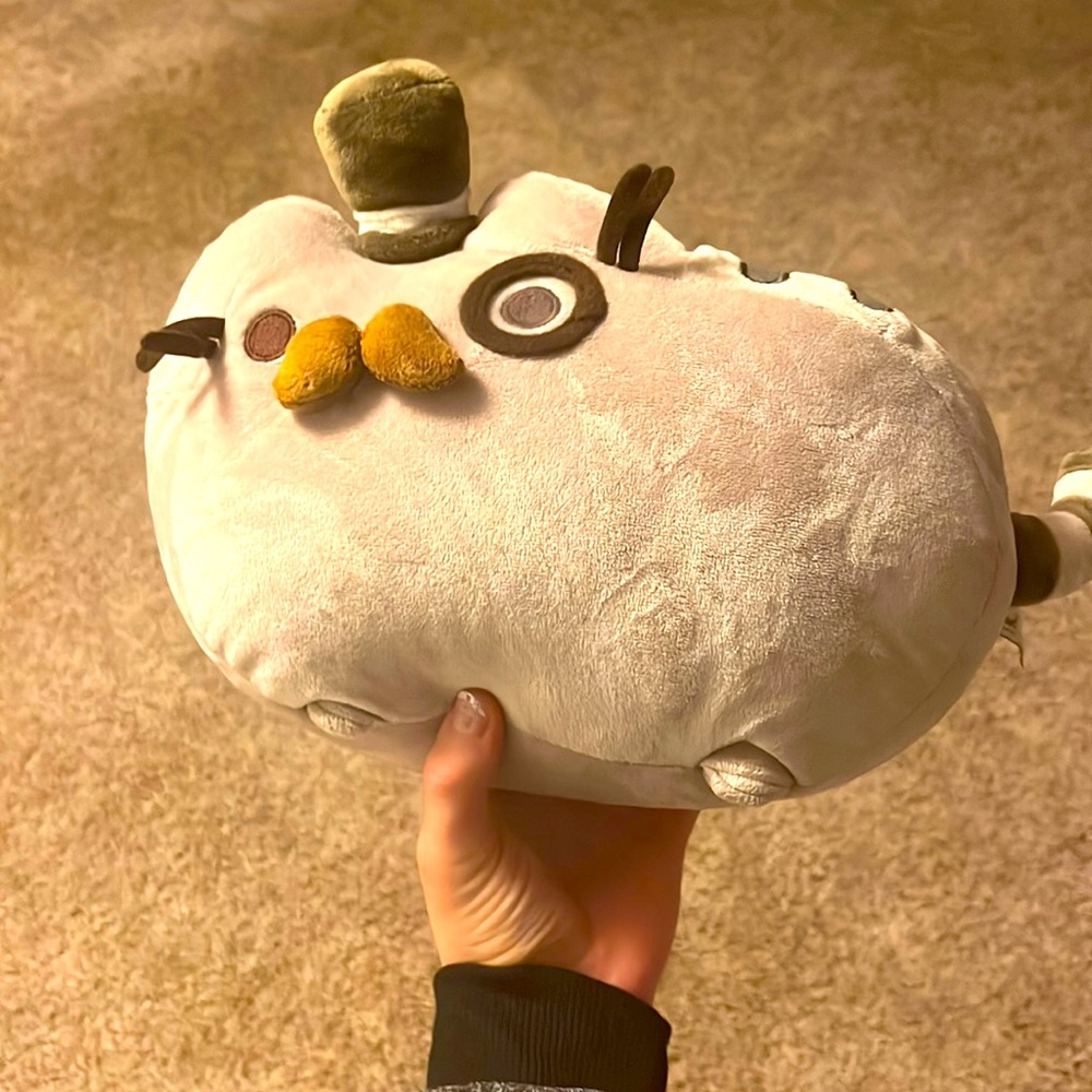 Pusheen Stuffed Animal/Cat Plush/Toy